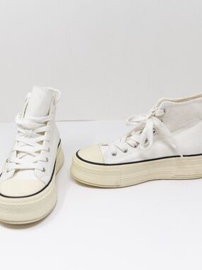 NEW Azalea Wang Saisha Pearl Crystal Beaded High Top Platform Sneaker Shoes 7